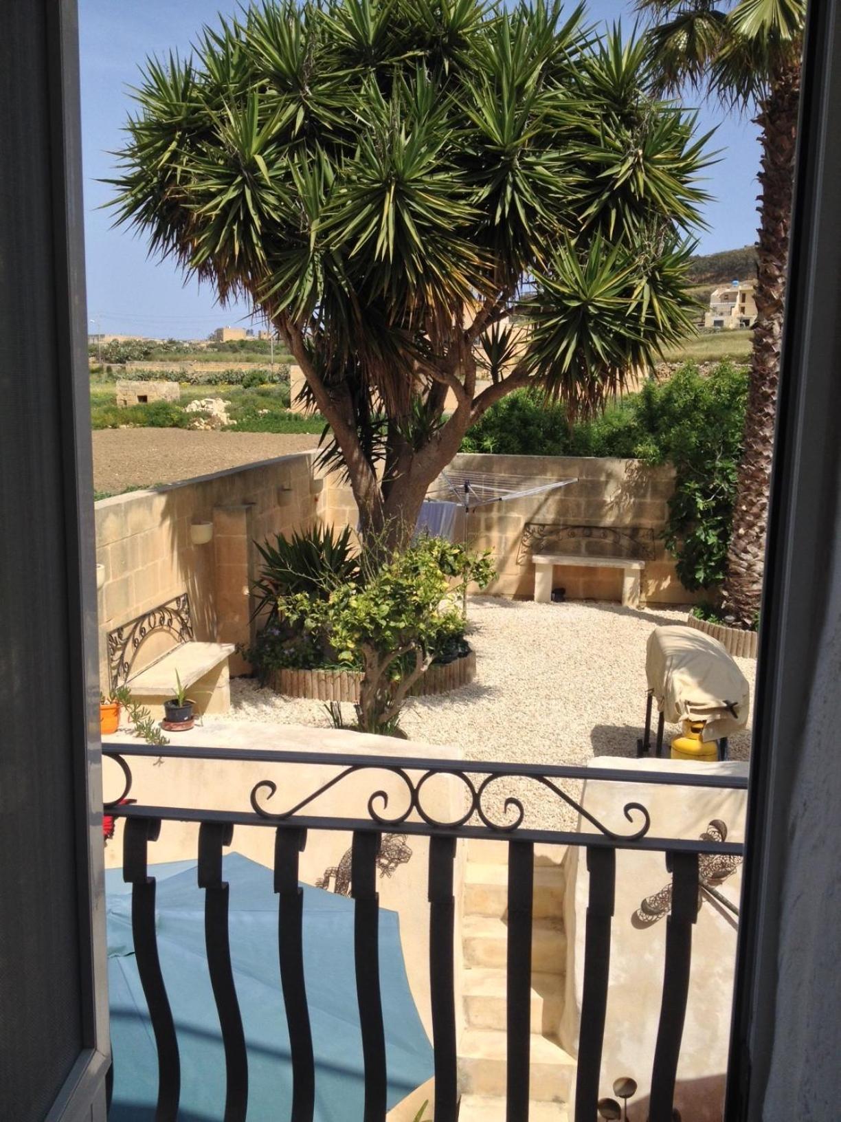 Anna Karistu Accommodation Kerċem Exterior foto